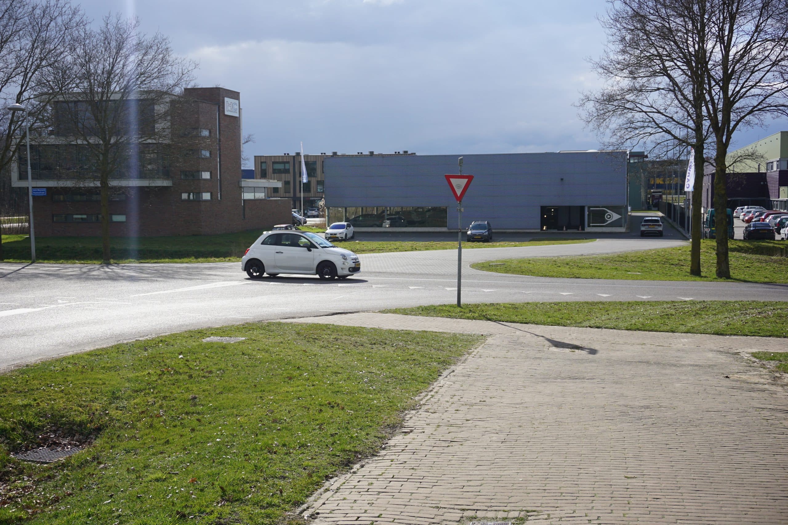 Rijlessen flink duurder in 2025, ook bij CBR Alkmaar merken ze dat